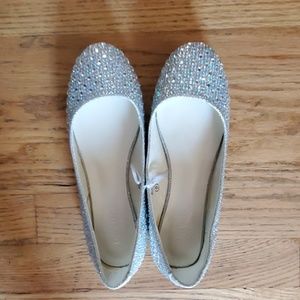 David Bridal Flats